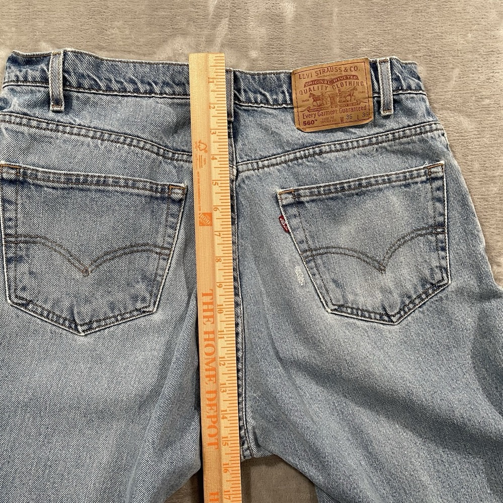 Vintage Levis 560 Jeans Mens 36x36 Blue Loose Tapered 90s Light Wash Y2K - Picture 13 of 14